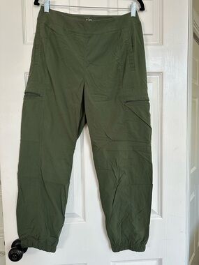 Mountain Hardwear Olive Green Women's Cargo Jogger Pants